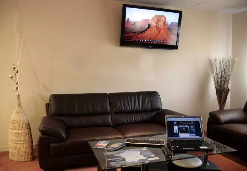 Brit Hotel Piscine & Spa Fougères