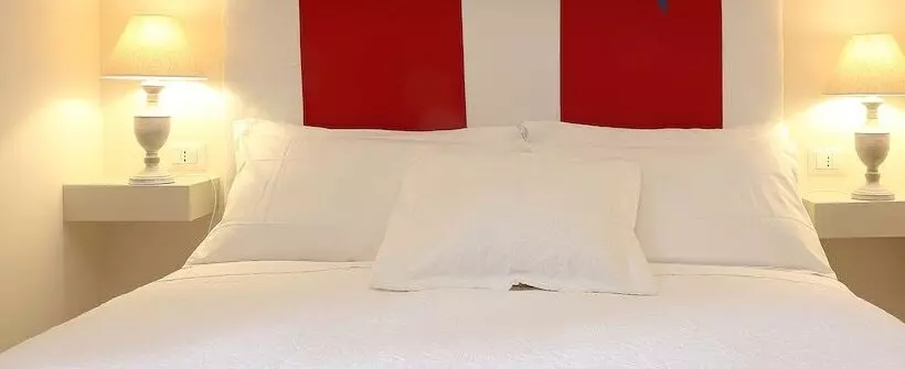 هتل Daplace Arena House