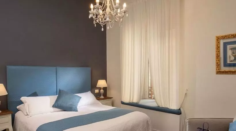 هتل Daplace Arena House