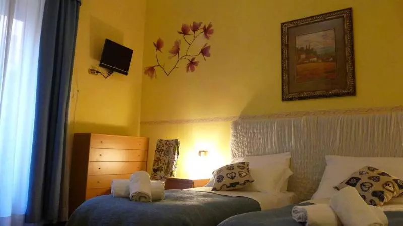 هتل Daplace Arena House