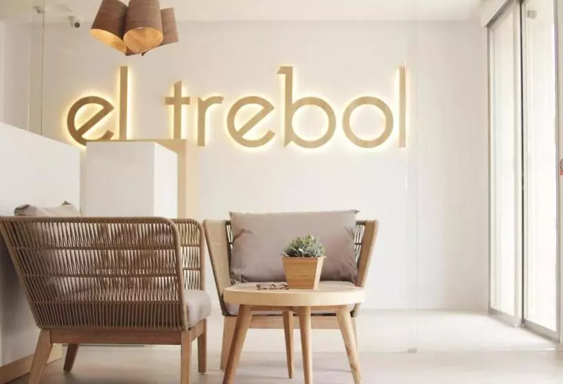El Trebol Bar & Hotel Only Adults