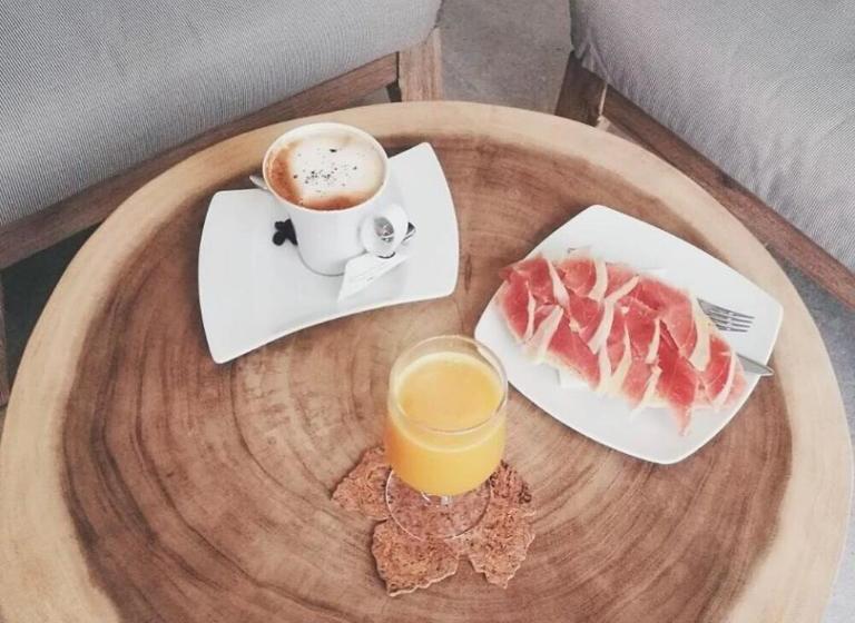 El Trebol Bar & Hotel Only Adults