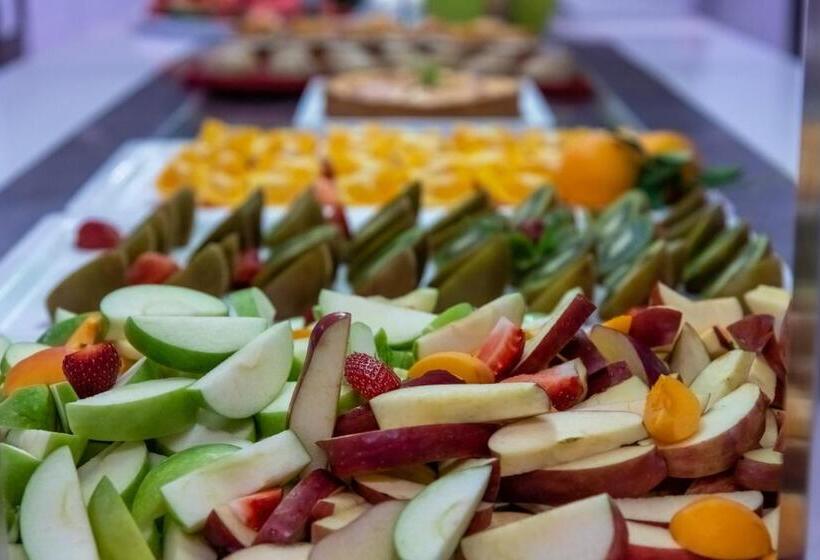 فندق Gaia Village