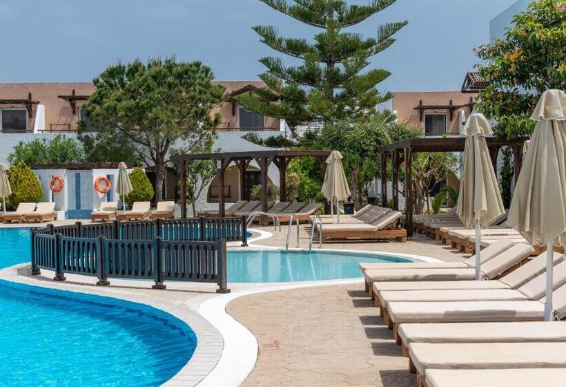 فندق Gaia Village