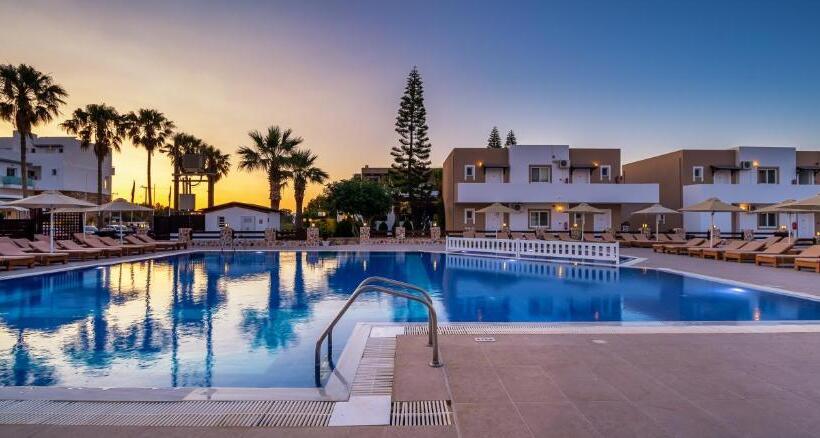 فندق Gaia Village