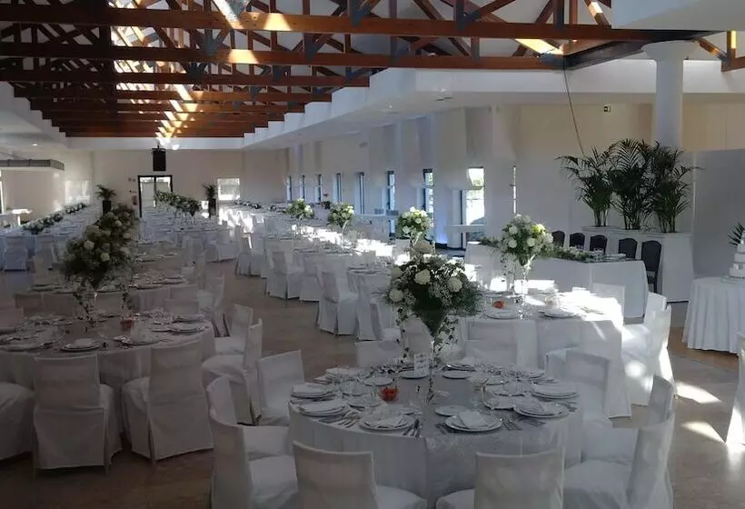 هتل Inatel Caparica