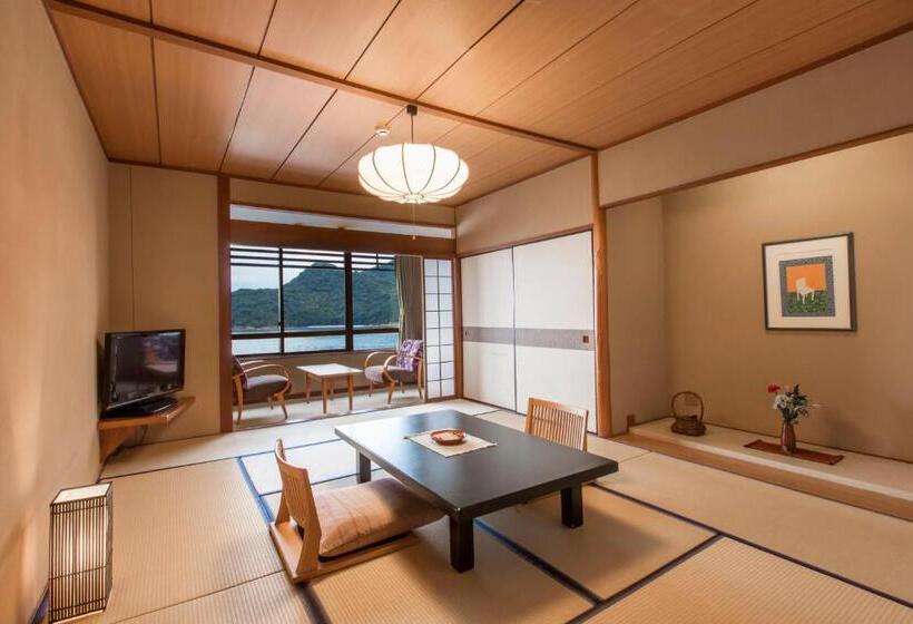 فندق Keishokan Sazanamitei