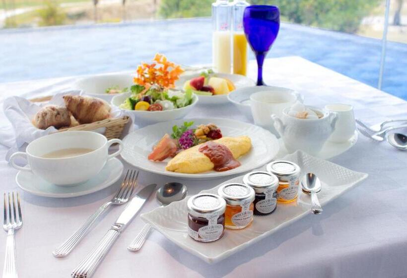 هتل Oriental Hills Okinawa