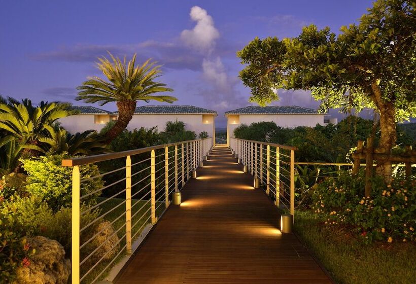 هتل Oriental Hills Okinawa
