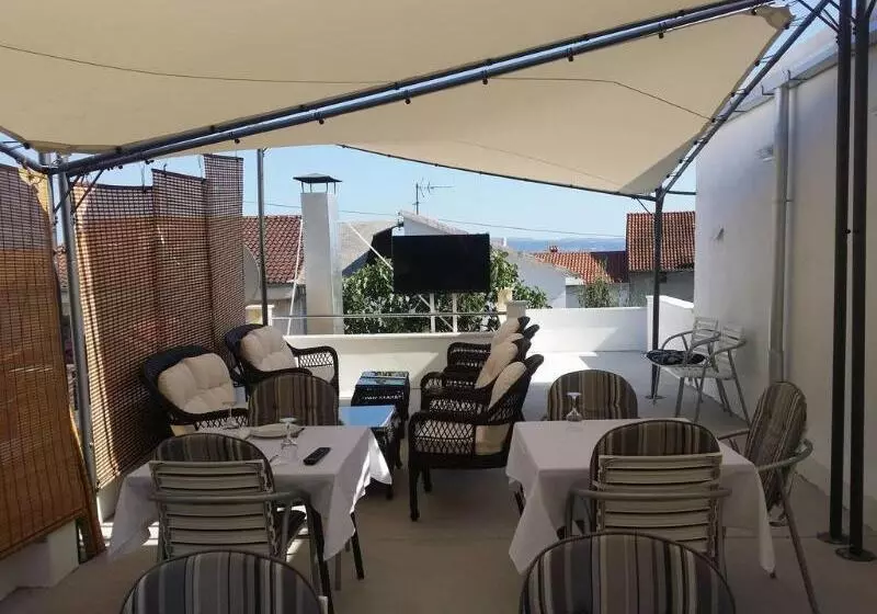 فندق Vila Angela