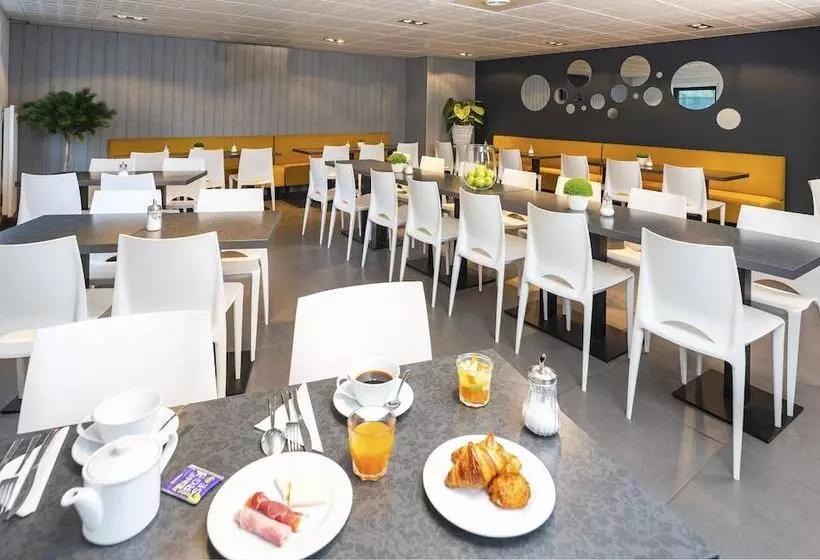 Ténéo Apparthotel Bordeaux Mérignac   Aéroport