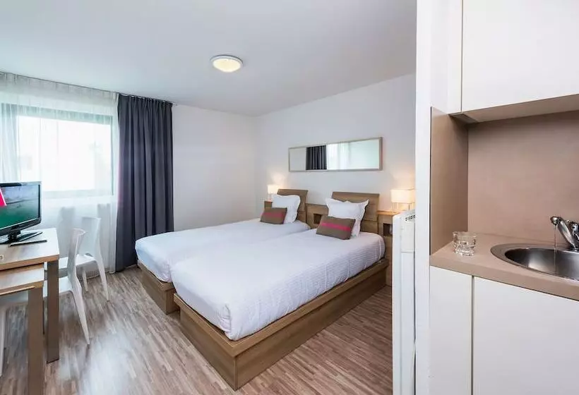 Ténéo Apparthotel Bordeaux Mérignac   Aéroport