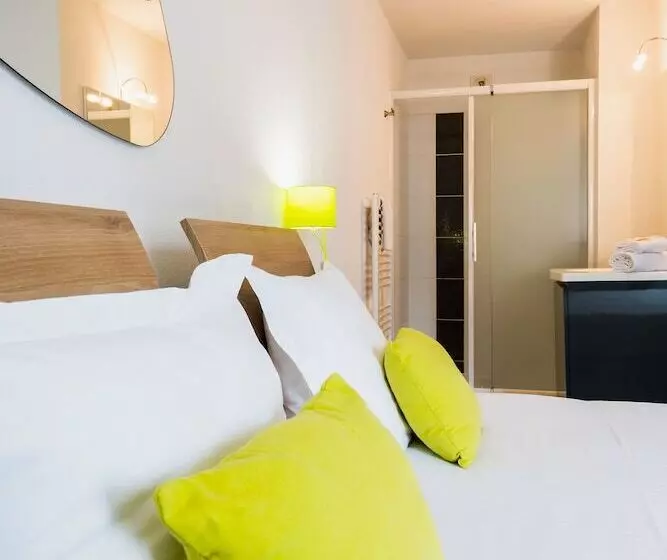 Ténéo Apparthotel Bordeaux Mérignac   Aéroport