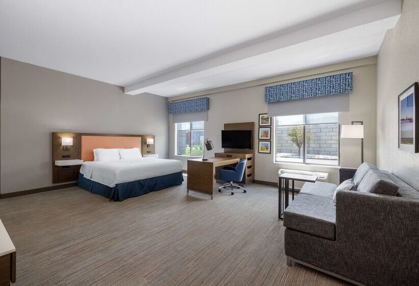 Hampton Inn & Suites Casper