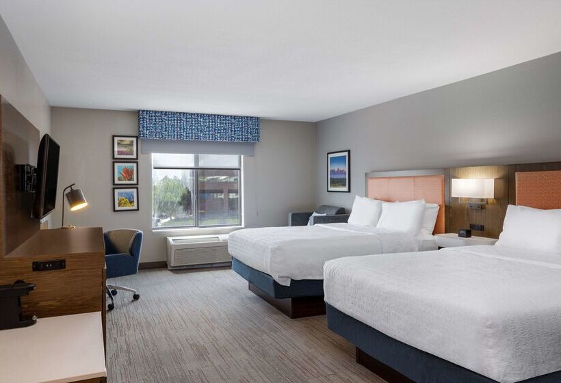 Hampton Inn & Suites Casper