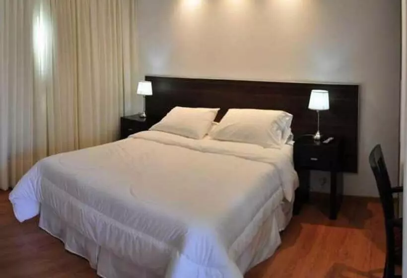 여관 L Hirondelle   Adults Only