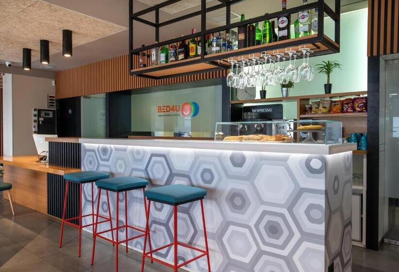 هتل Bed4u Pamplona