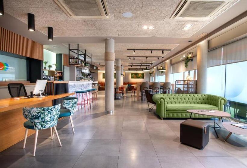 هتل Bed4u Pamplona