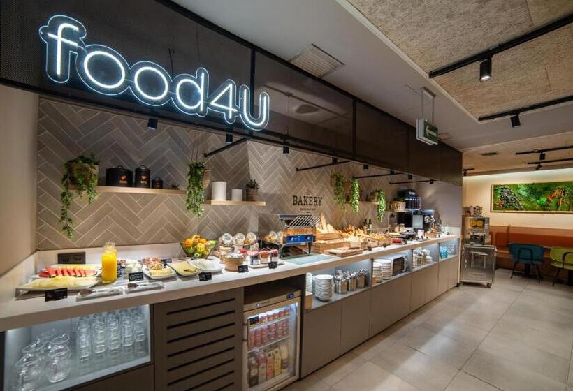 هتل Bed4u Pamplona