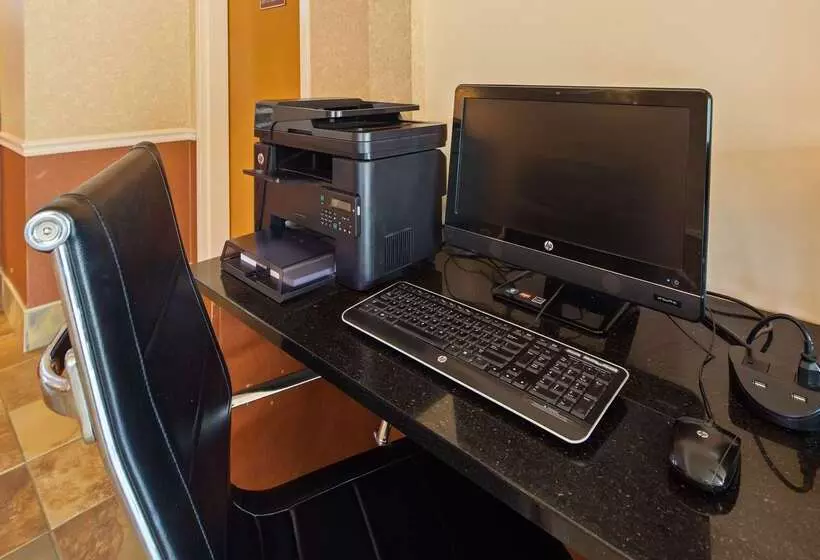 Отель Best Western Lexington Inn