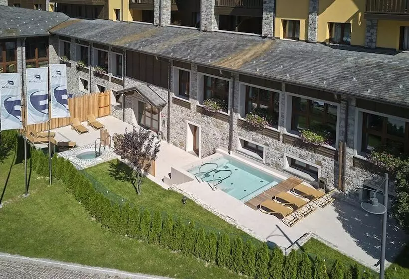 Blu Hotel Acquaseria