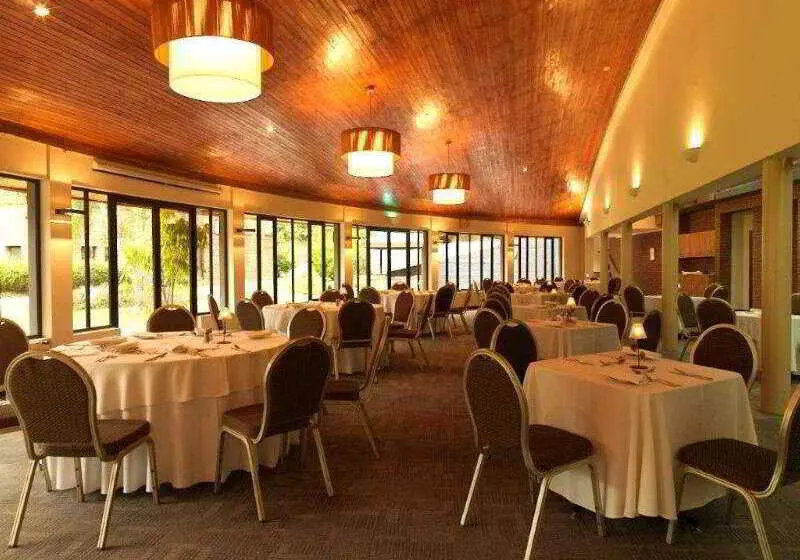 Otel Bosque De Reñaca