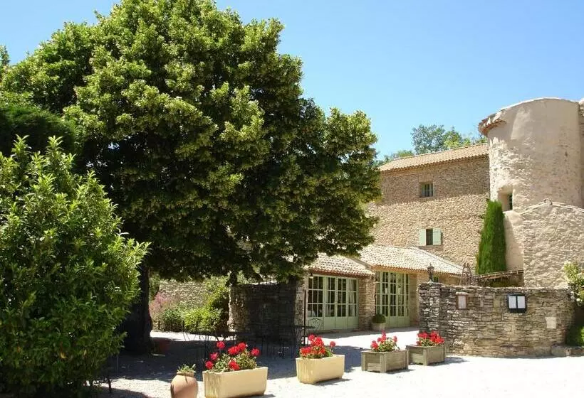 هتل Domaine De La Grange Neuve