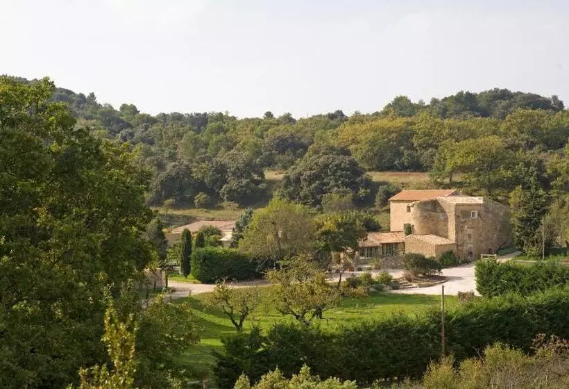 هتل Domaine De La Grange Neuve