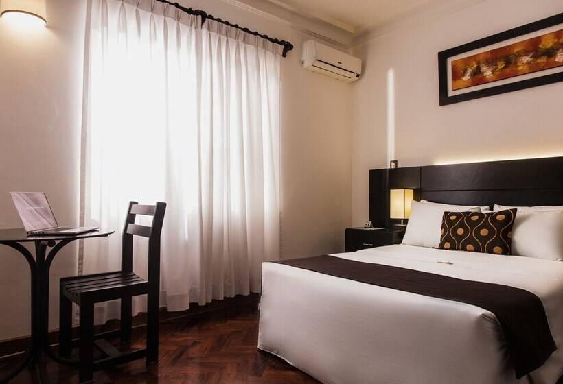 Отель Ferre De Ville