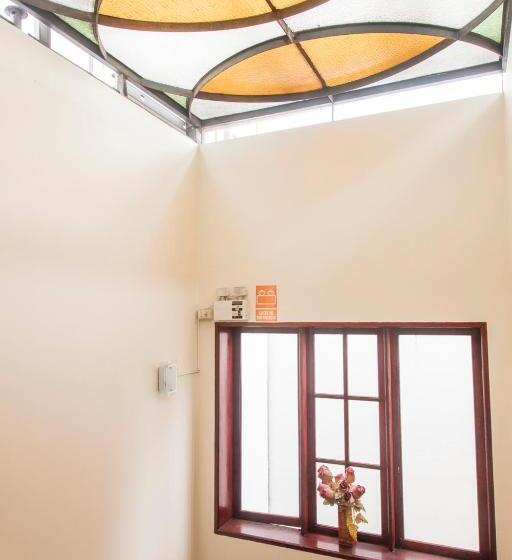 Отель Ferre De Ville