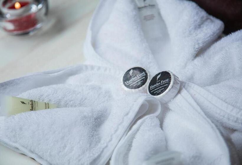 Отель Ferre De Ville