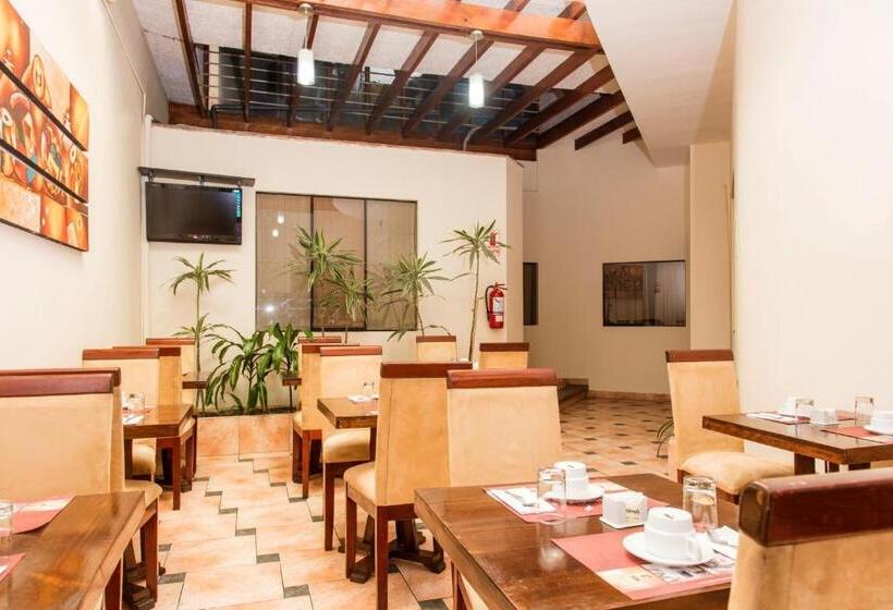 Отель Ferre De Ville