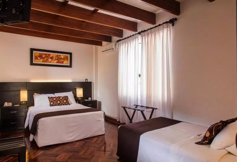 בית מלון כפרי Ferre De Ville