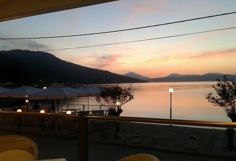 فندق Golden Sunset