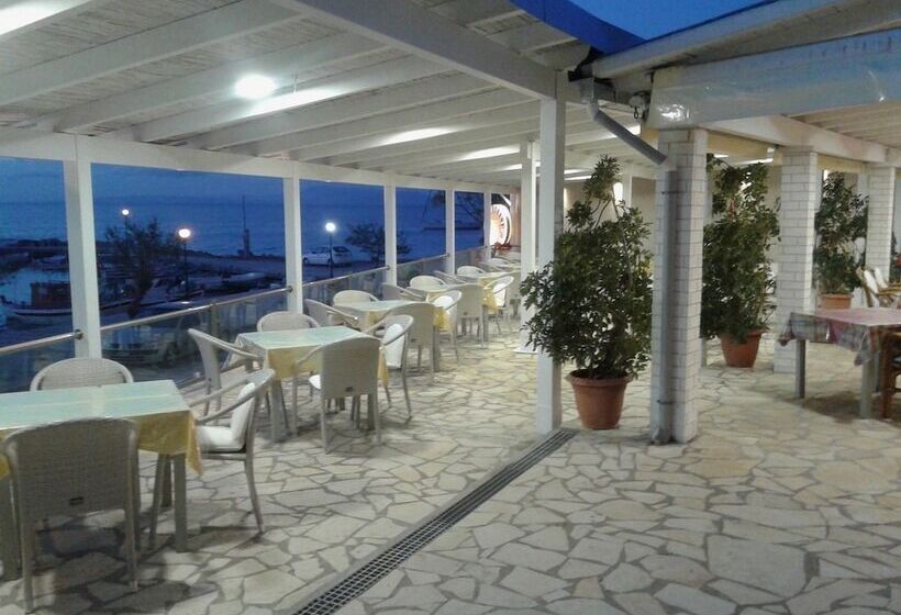 فندق Golden Sunset