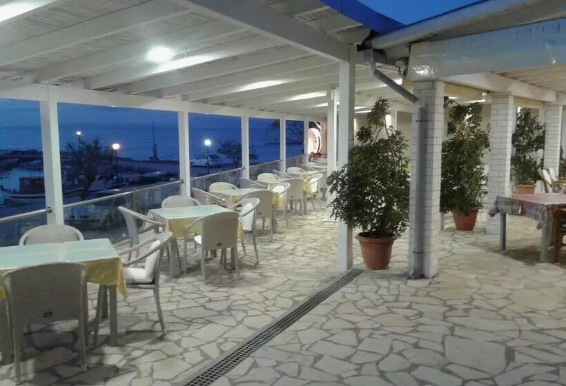 호텔 Golden Sunset