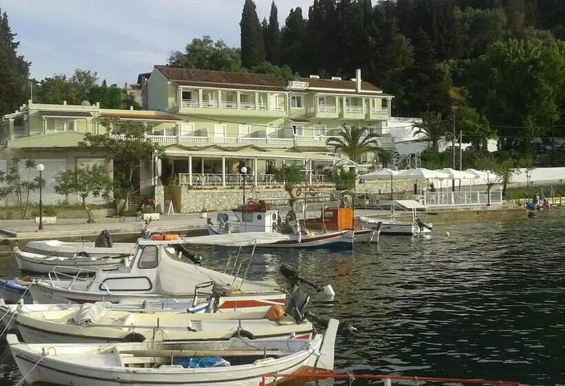 호텔 Golden Sunset