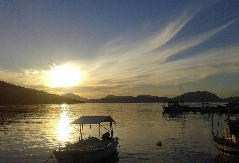 فندق Golden Sunset