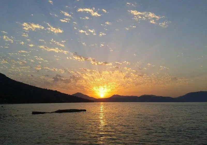 Hotelli Golden Sunset