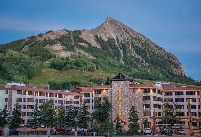 The Grand Lodge Hotel And Suites