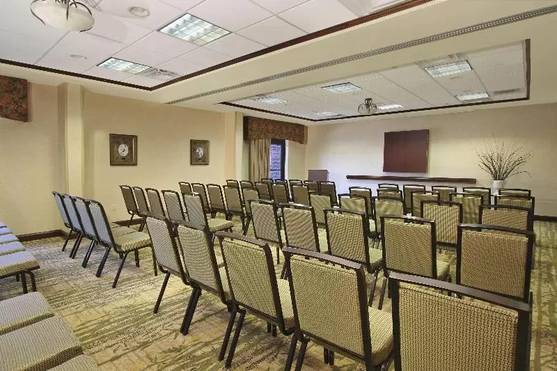 ホテル Hampton Inn & Suites Florence Downtown