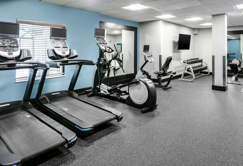 فندق Hampton Inn Council Bluffs