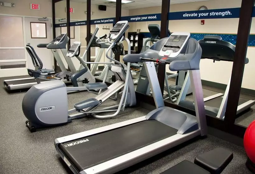 酒店 Hampton Inn Doylestown