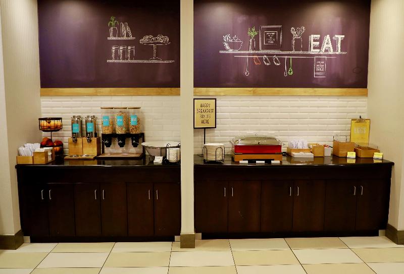 호텔 Hampton Inn Doylestown