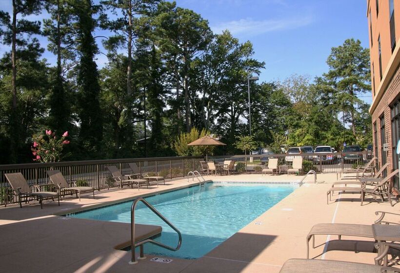 فندق Hampton Inn Spring Lake Fayetteville