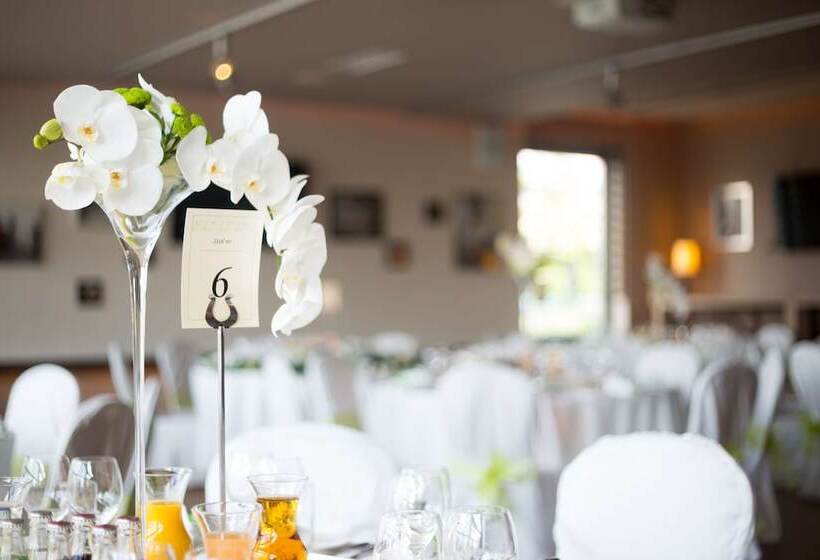 호텔 Hilton Garden Inn Krakow