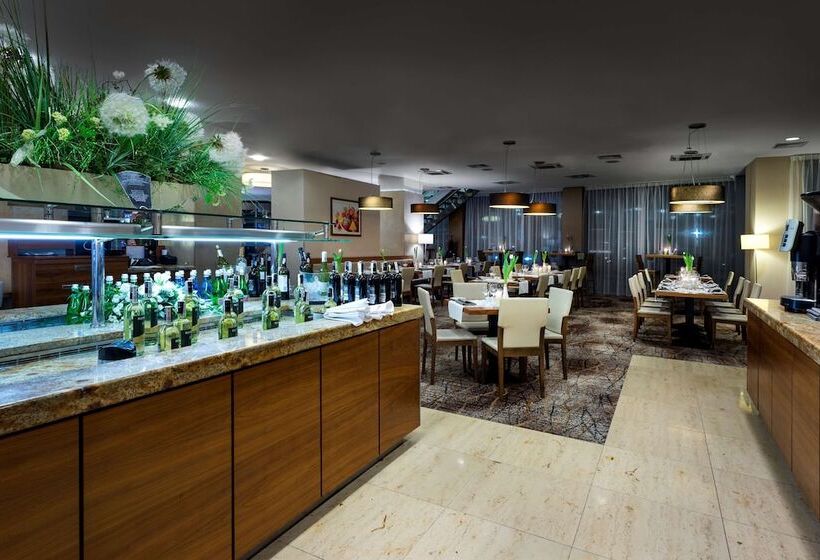 호텔 Hilton Garden Inn Krakow