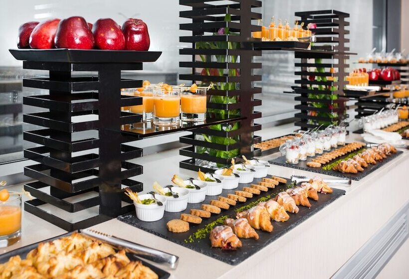 호텔 Hilton Garden Inn Krakow