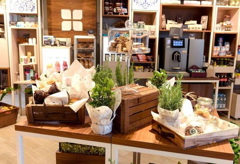 호텔 Hilton Garden Inn Krakow