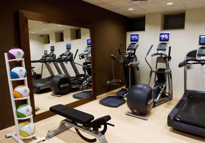 호텔 Hilton Garden Inn Krakow